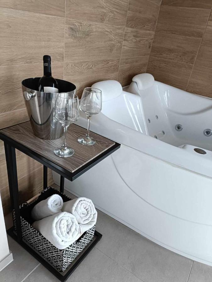 West Panorama Penthouse - Apartment With A Fantastic View Of The City Szombathely Luaran gambar