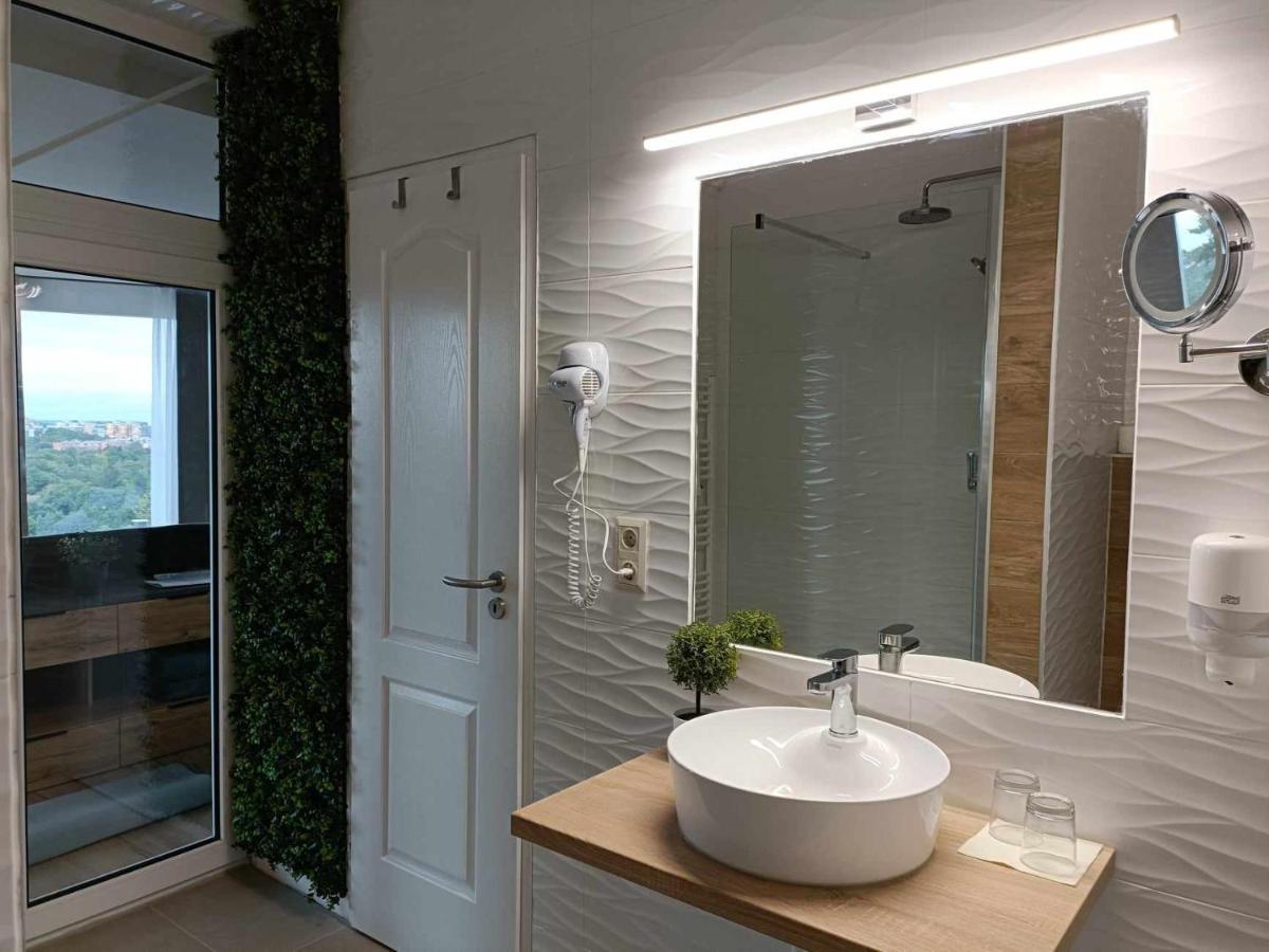 West Panorama Penthouse - Apartment With A Fantastic View Of The City Szombathely Luaran gambar