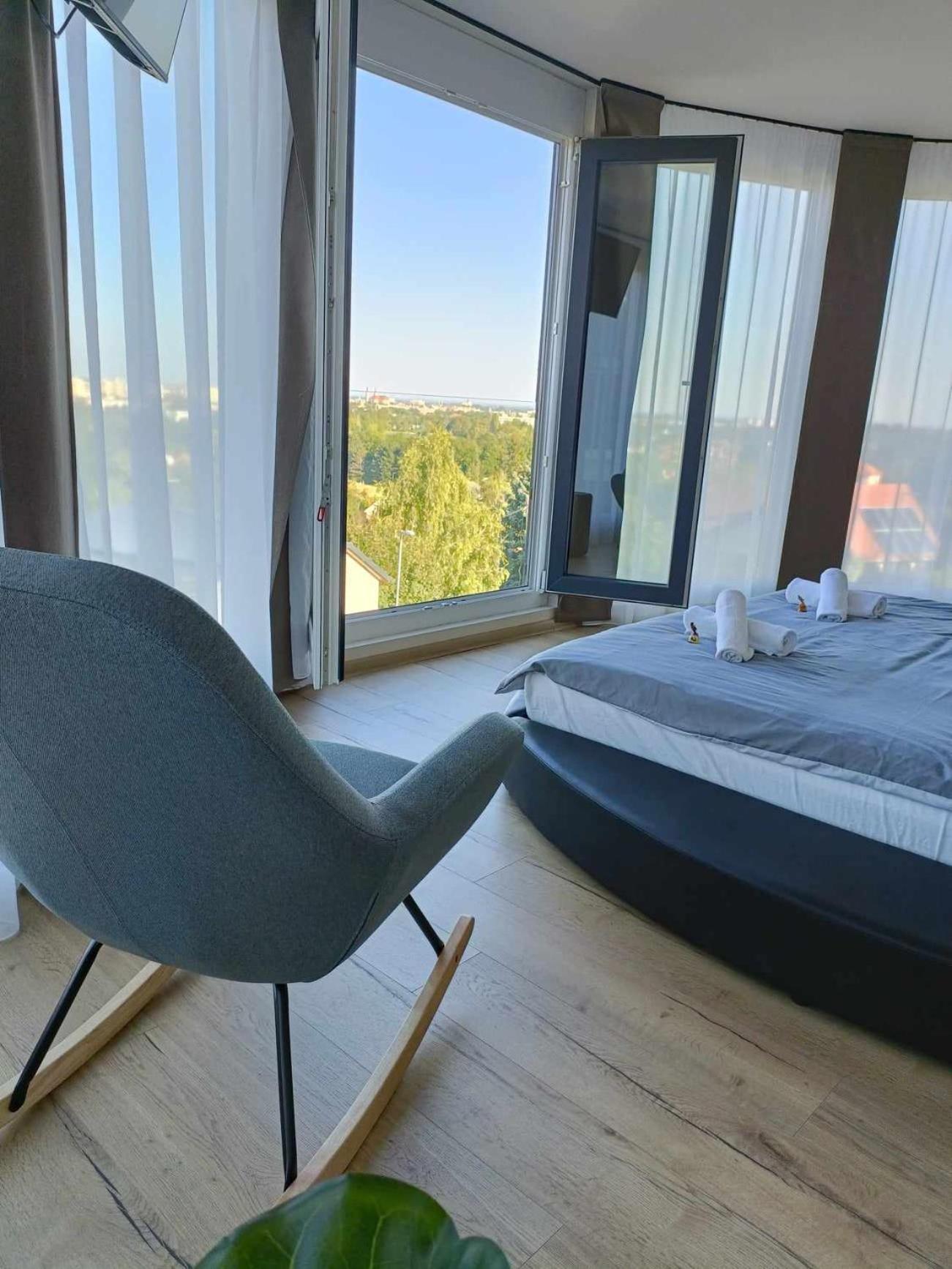 West Panorama Penthouse - Apartment With A Fantastic View Of The City Szombathely Luaran gambar